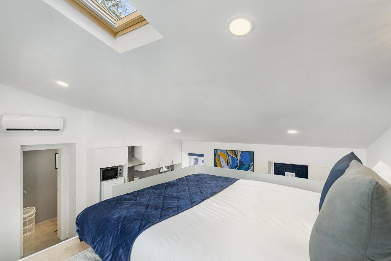 Whome Urban Escape: 1-Br W/Mezzanine Near Campo Ourique Lisboa Exteriör bild
