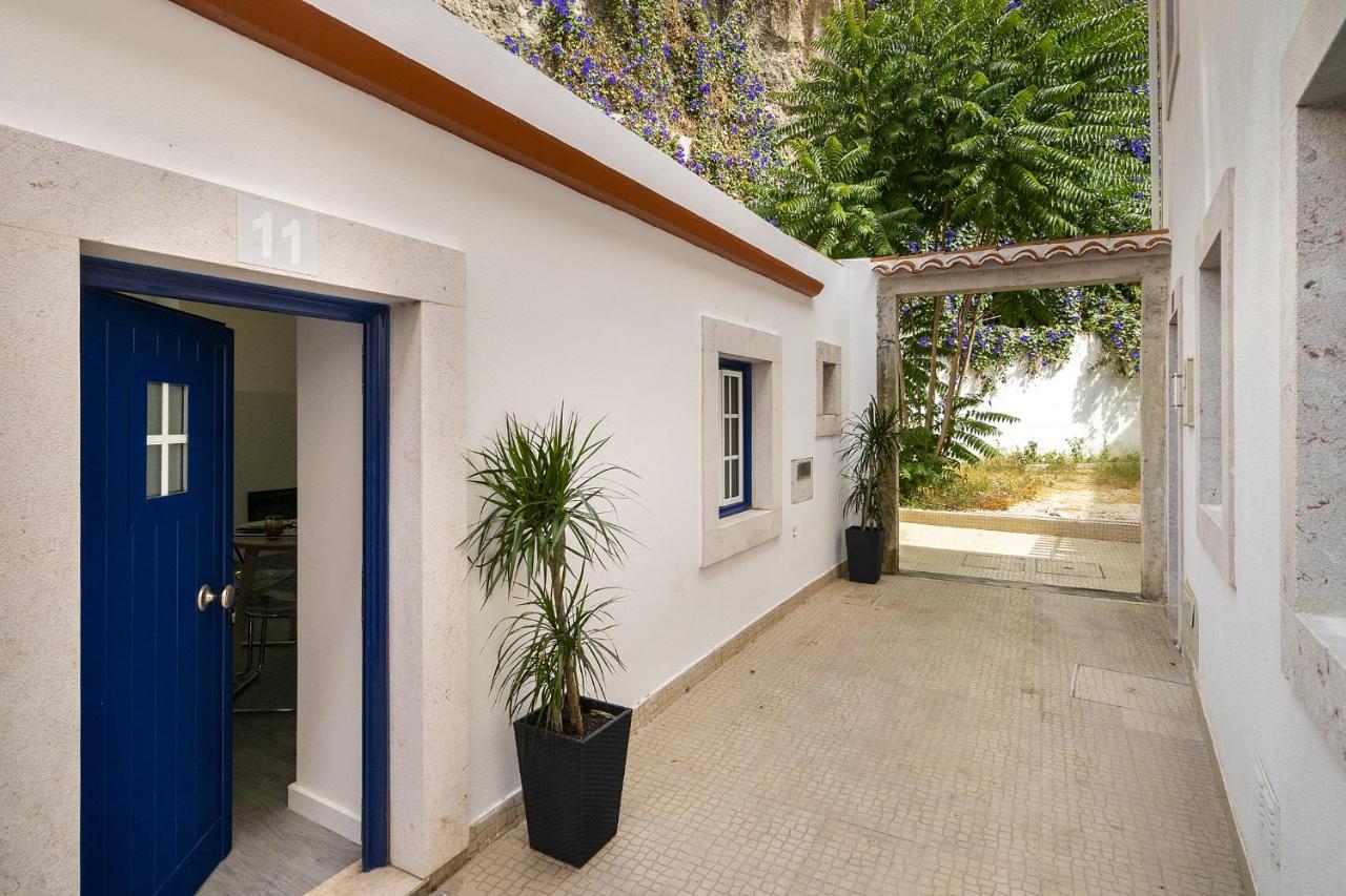 Whome Urban Escape: 1-Br W/Mezzanine Near Campo Ourique Lisboa Exteriör bild