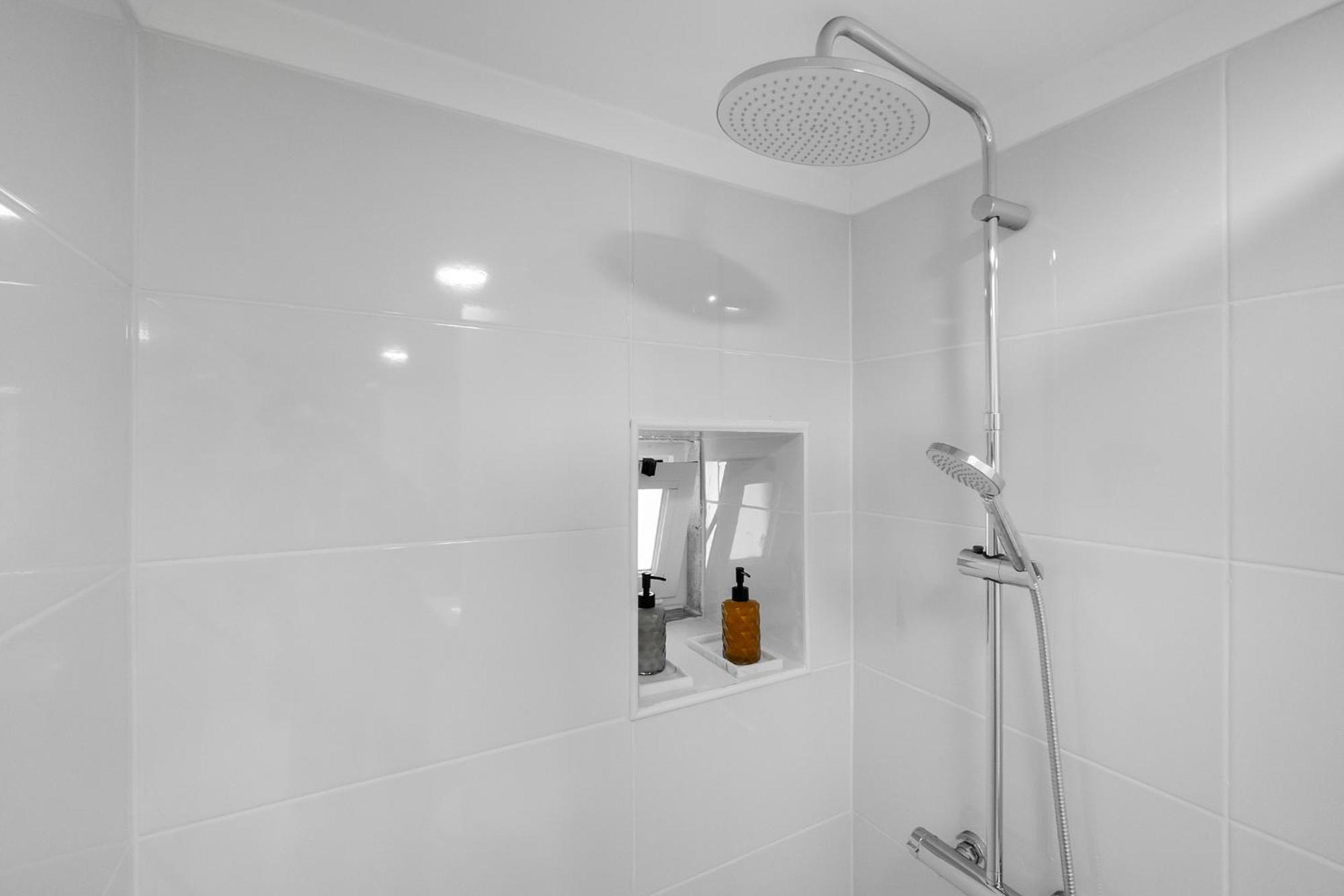Whome Urban Escape: 1-Br W/Mezzanine Near Campo Ourique Lisboa Exteriör bild